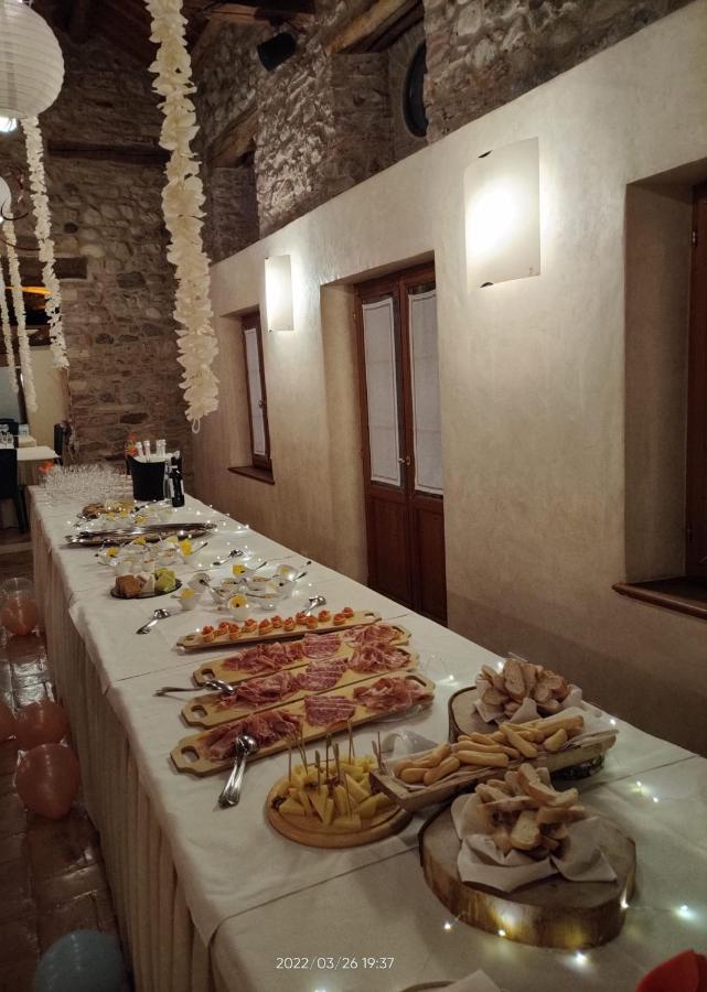 Hotel Ristorante La Casona Feltre Buitenkant foto