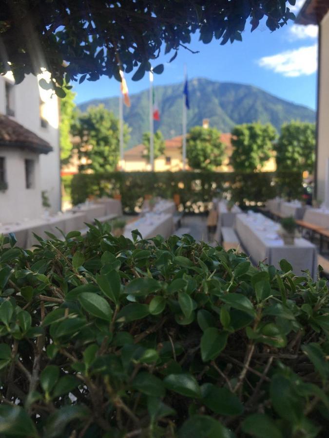 Hotel Ristorante La Casona Feltre Buitenkant foto