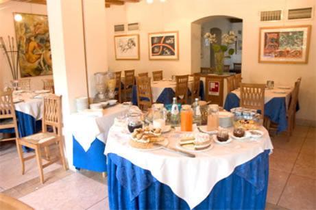 Hotel Ristorante La Casona Feltre Buitenkant foto